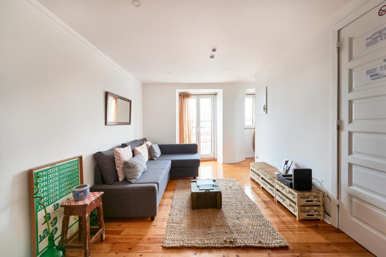 Appartement Cozy Flat In Santa Apolonia à Lisboa Extérieur photo